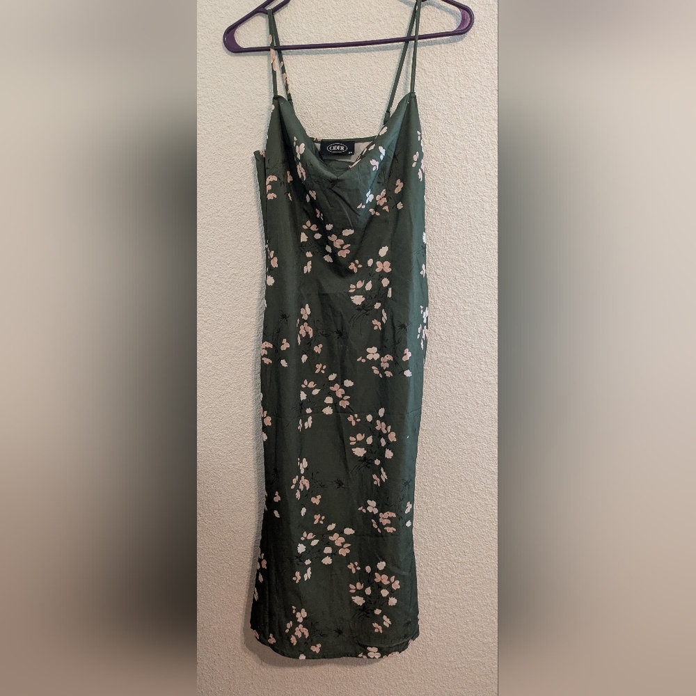 Cider Women's Dark Green Floral Midi Slip Dress - Size XS